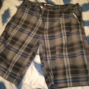 Southpole 3/4 shorts